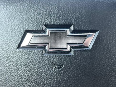 Used 2024 Chevrolet Silverado 1500 LT Trail Boss w/ LPO, Dark Essentials Package AWD/4WD image 38