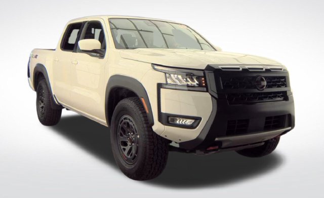 Used 2026 Nissan Frontier PRO-4X AWD/4WD image 9