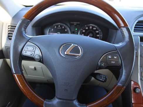 Used 2010 Lexus ES 350 image 11