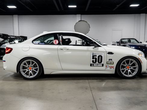 Used 2017 BMW M2 RWD image 9