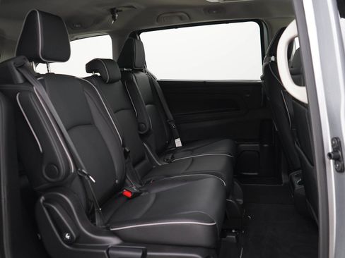 Used 2026 Honda Odyssey Elite image 12