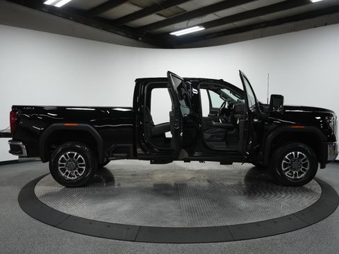 New 2026 GMC Sierra 2500 SLT w/ SLT Convenience Package AWD/4WD image 10