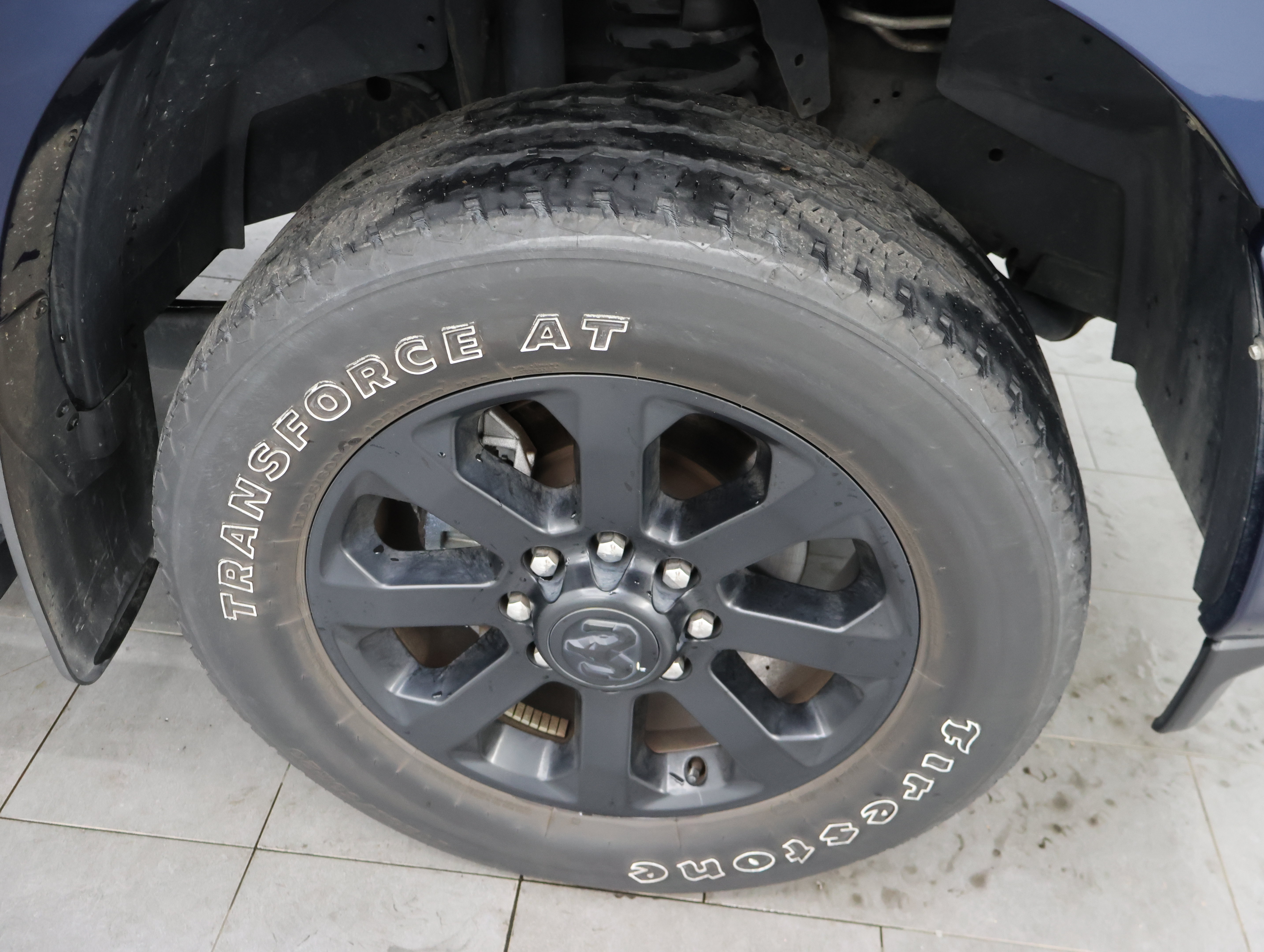 Used 2022 RAM 2500 Laramie AWD/4WD image 3