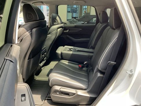 Certified 2023 Acura MDX SH-AWD w/ Advance Package image 25