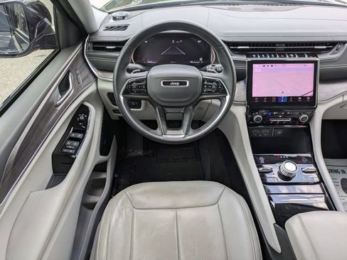 Used 2022 Jeep Grand Cherokee L Overland AWD/4WD image 32