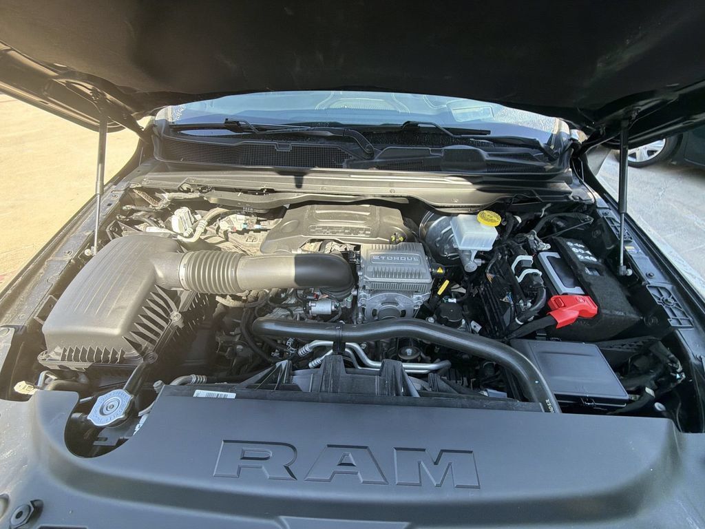 Used 2024 RAM 1500 Limited AWD/4WD image 13