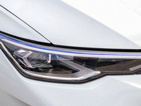 New 2026 Volkswagen Golf AWD/4WD image 4