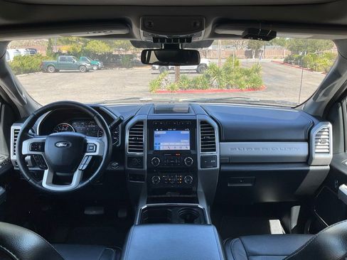 Used 2017 Ford F350 Lariat w/ Lariat Ultimate Package image 30