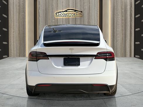Used 2023 Tesla Model X image 8