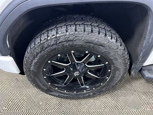 Used 2022 GMC Sierra 1500 Denali image 10