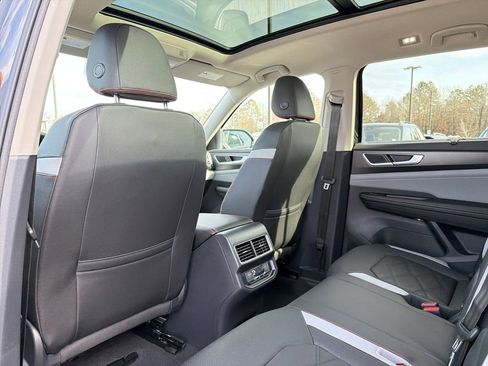 New 2026 Volkswagen Atlas Peak Edition AWD/4WD image 13
