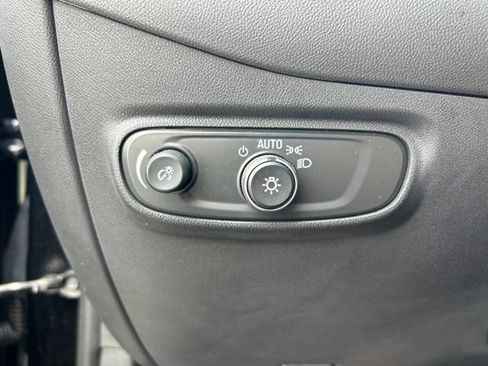 Used 2024 Chevrolet Equinox LS w/ LS Convenience Package FWD image 15