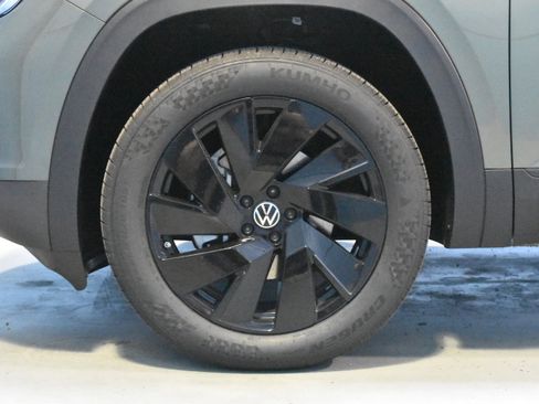 New 2026 Volkswagen Atlas Cross Sport SE AWD/4WD image 20