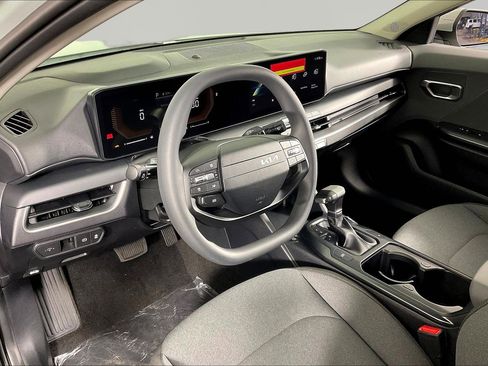 New 2026 Kia K4 LXS image 15