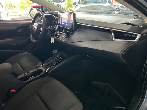 Used 2024 Toyota Corolla LE FWD image 35