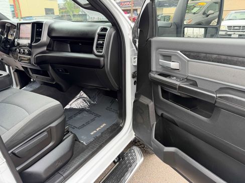 Used 2023 RAM 2500 Big Horn w/ Level 1 Equipment Group image 19