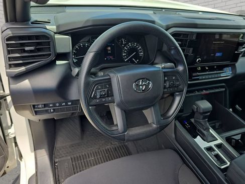Used 2026 Toyota Tundra SR AWD/4WD image 16