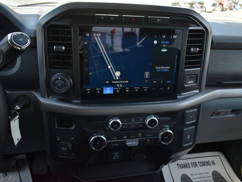 Used 2024 Ford F150 XLT AWD/4WD image 25