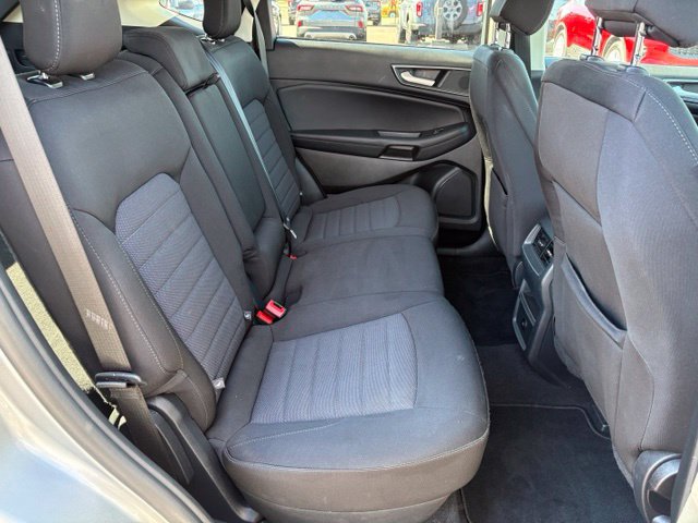 Certified 2024 Ford Edge SE w/ Black Appearance Package AWD/4WD image 13