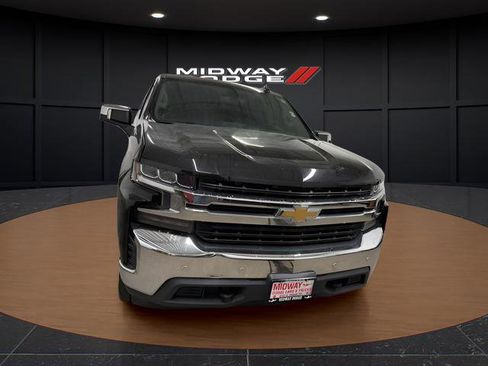 Used 2019 Chevrolet Silverado 1500 LT w/ Convenience Package image 5