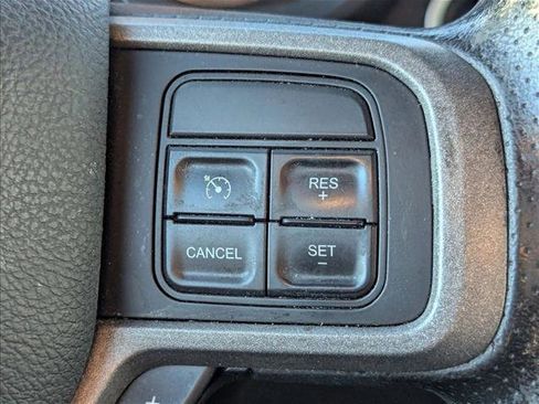 Used 2022 RAM 2500 Tradesman w/ Chrome Appearance Group image 11