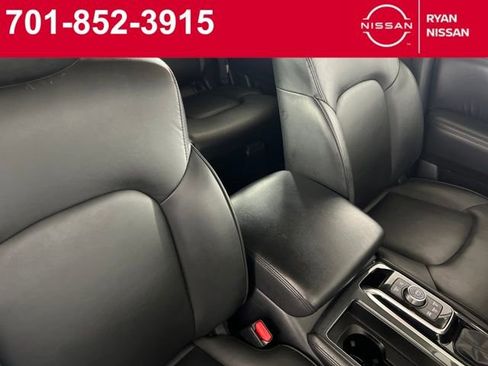 Certified 2024 Nissan Armada SV image 31