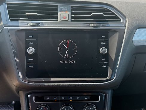 Certified 2024 Volkswagen Tiguan S FWD image 12