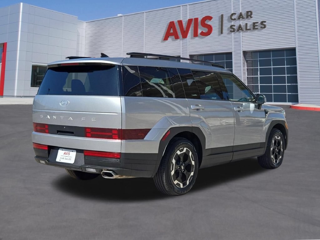 Used 2026 Hyundai Santa Fe SEL FWD image 5