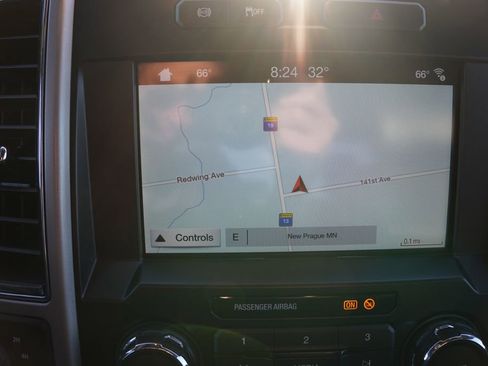 Certified 2019 Ford F350 Lariat w/ Lariat Ultimate Package image 25