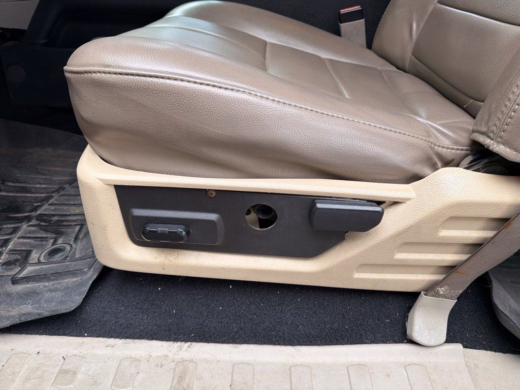 Used 2008 Ford F350 Lariat RWD image 17