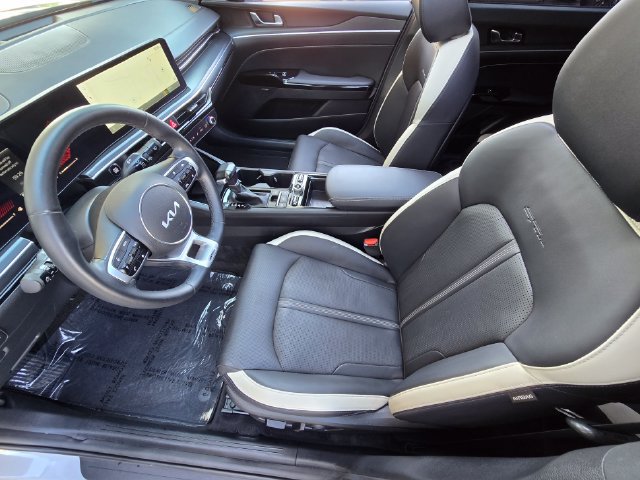 Used 2025 Kia K5 GT-Line w/ GT-Line Premium Package FWD image 21