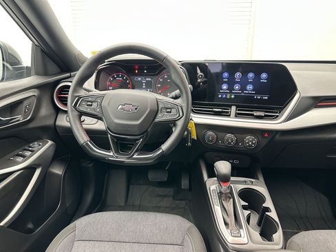 Certified 2024 Chevrolet Trax RS FWD image 4
