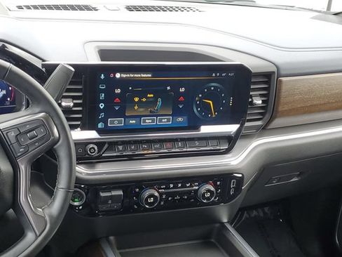 Certified 2025 Chevrolet Silverado 2500 High Country w/ Technology Package AWD/4WD image 23