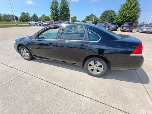 Used 2010 Chevrolet Impala LT FWD image 6