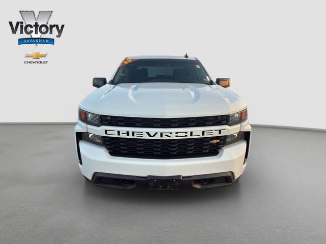 Used 2019 Chevrolet Silverado 1500 Custom w/ Custom Value Package AWD/4WD image 2