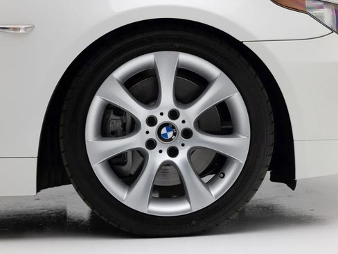 Used 2004 BMW 545i Sedan RWD image 39