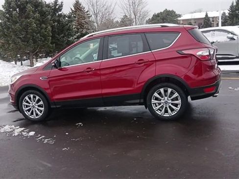 Used 2018 Ford Escape Titanium image 8