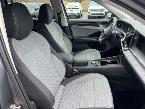 Used 2025 Volkswagen Tiguan S w/ 18" Wheel Package FWD image 23