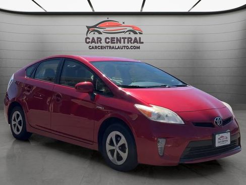 Used 2013 Toyota Prius Two FWD image 6