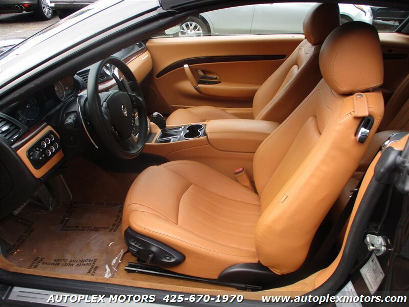 Used 2011 Maserati GranTurismo Convertible RWD image 10