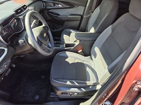 Used 2022 Chevrolet TrailBlazer LT image 10