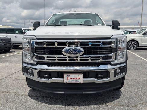 New 2025 Ford F550 4x4 Regular Cab Super Duty image 9