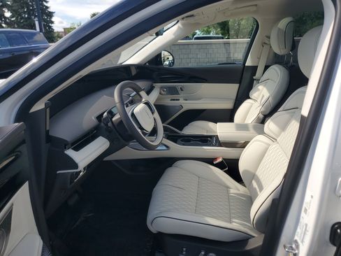 New 2026 Lincoln Nautilus Black Label AWD/4WD image 11
