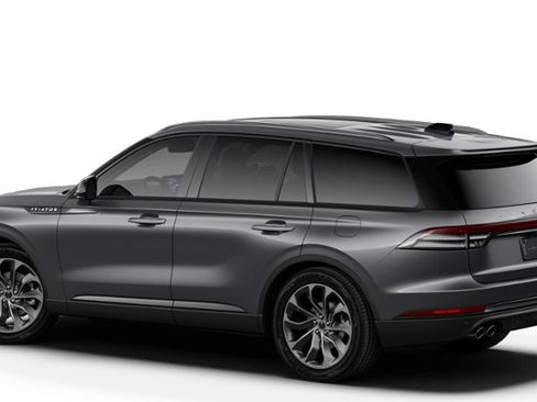 New 2027 Lincoln Aviator AWD image 24