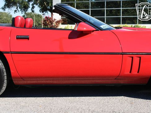 Used 1989 Chevrolet Corvette Convertible image 37