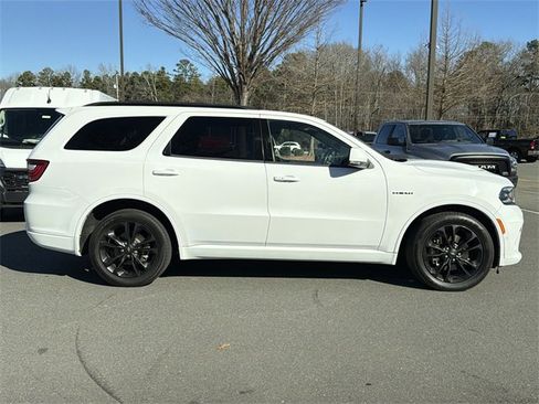 Used 2022 Dodge Durango R/T w/ Hemi Orange Plus Package image 6