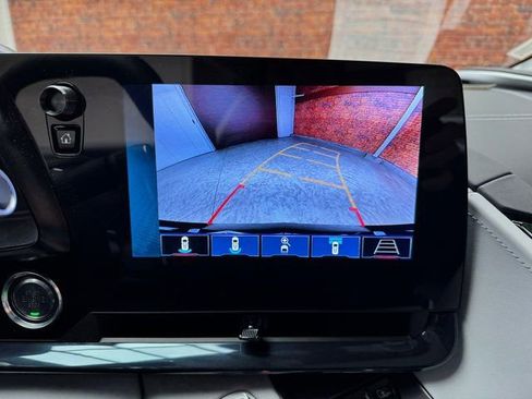 Used 2025 Chevrolet Corvette Stingray w/ Z51 Performance Package image 19