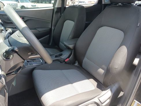 Used 2020 Hyundai Kona SE FWD image 10