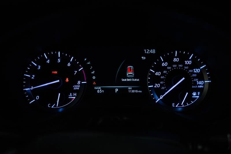 Used 2020 Toyota Highlander XLE AWD/4WD image 18