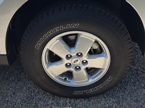 Used 2012 Ford Escape XLT FWD image 36
